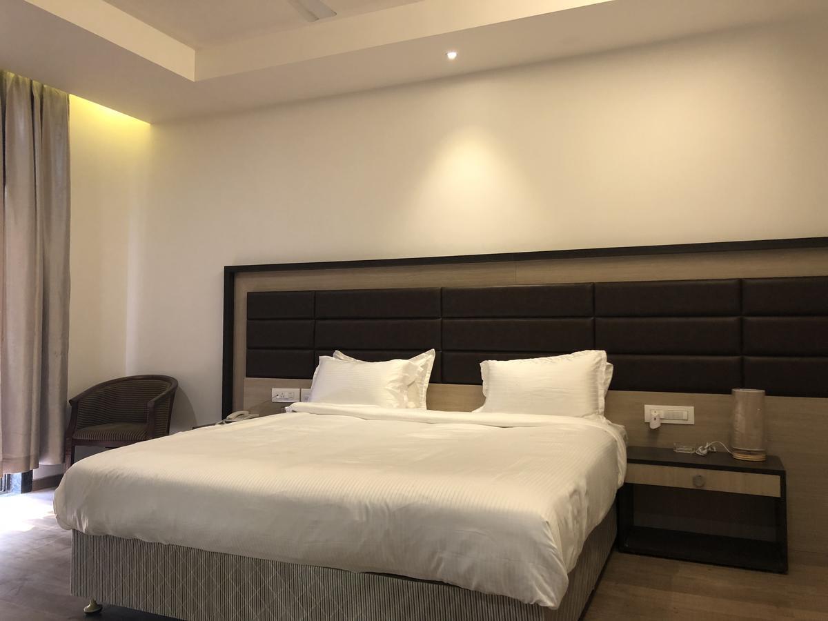 Hotel Sharanam Shegaon Exterior foto